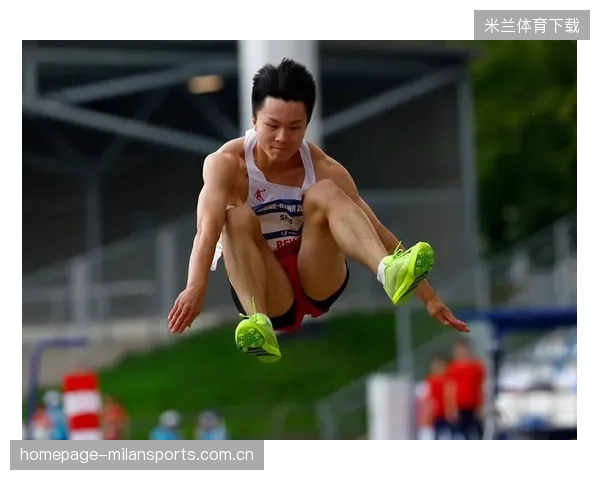 跳远冠军的弹跳训练成为热门话题——揭秘跃跃欲试的高效提升秘密